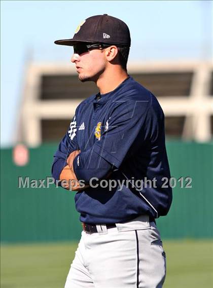 Thumbnail 2 in Maryville vs Seymour (Daily Times Classic) photogallery.
