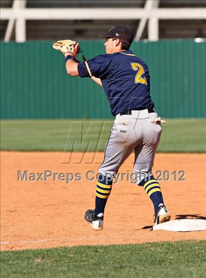 Thumbnail 3 in Maryville vs Seymour (Daily Times Classic) photogallery.
