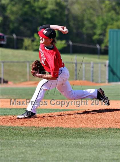 Thumbnail 3 in Maryville vs Seymour (Daily Times Classic) photogallery.