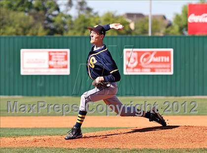 Thumbnail 2 in Maryville vs Seymour (Daily Times Classic) photogallery.