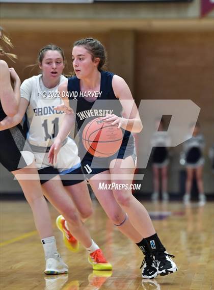 Thumbnail 2 in University vs. Platte Valley (CHSAA 3A Championship) photogallery.