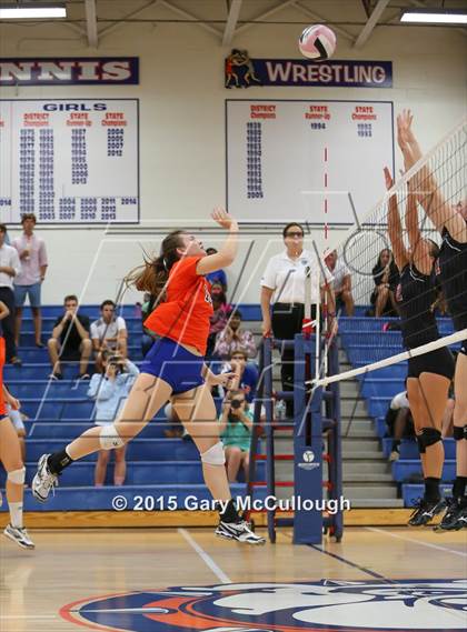Thumbnail 2 in Bishop Kenny @ Bolles photogallery.