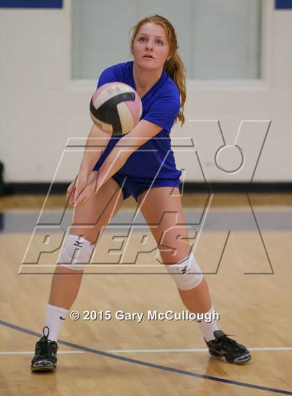Thumbnail 2 in Bishop Kenny @ Bolles photogallery.