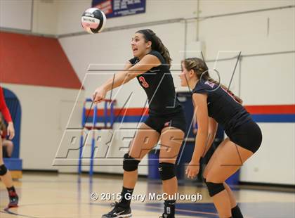 Thumbnail 3 in Bishop Kenny @ Bolles photogallery.