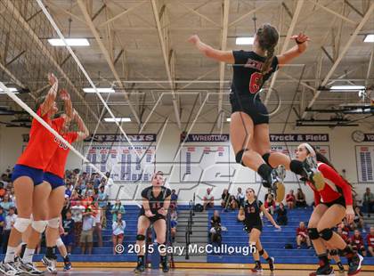 Thumbnail 2 in Bishop Kenny @ Bolles photogallery.