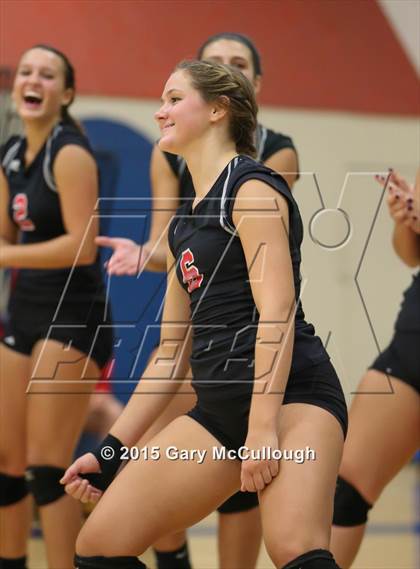 Thumbnail 3 in Bishop Kenny @ Bolles photogallery.
