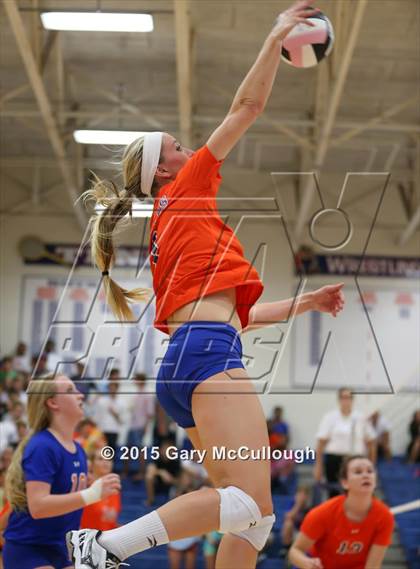 Thumbnail 2 in Bishop Kenny @ Bolles photogallery.