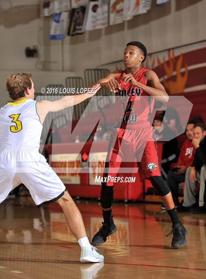 Thumbnail 3 in Notre Dame (SO) vs. Valley View (Diablo Inferno Tourney) photogallery.