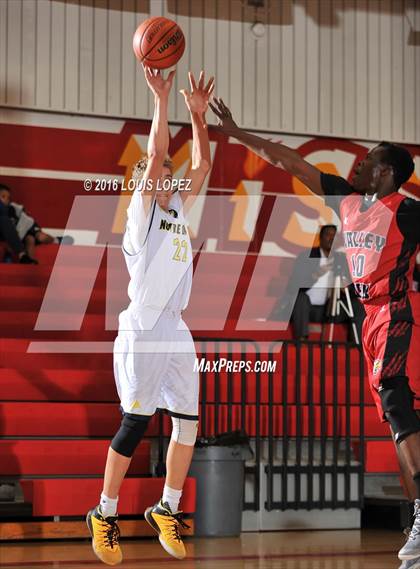 Thumbnail 3 in Notre Dame (SO) vs. Valley View (Diablo Inferno Tourney) photogallery.