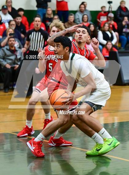 Thumbnail 3 in Argonaut vs Chowchilla (CIF D5 Round 1) photogallery.