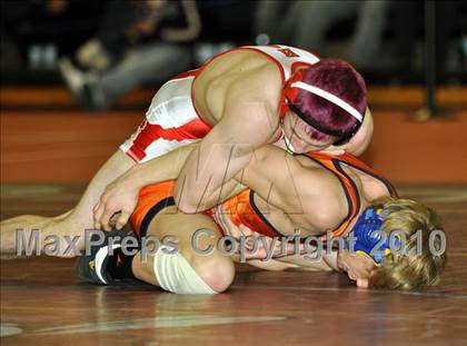 Thumbnail 1 in NYSPHSAA Section V State Qualifier photogallery.