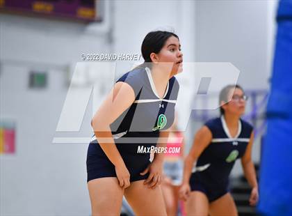 Thumbnail 3 in Kennedy vs Littleton (Freshman) photogallery.
