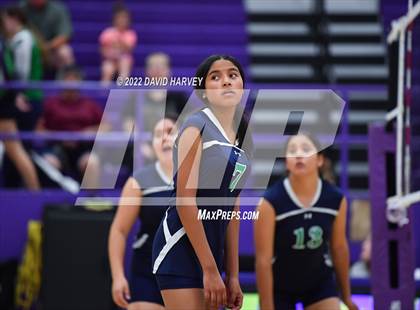 Thumbnail 3 in Kennedy vs Littleton (Freshman) photogallery.