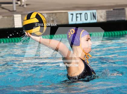 Thumbnail 3 in Amador Valley vs. Lincoln photogallery.