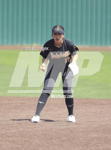 Thumbnail 3 in Winona vs Malakoff photogallery.