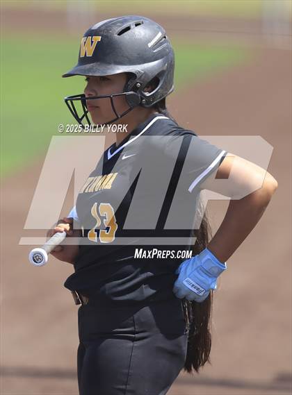 Thumbnail 3 in Winona vs Malakoff photogallery.