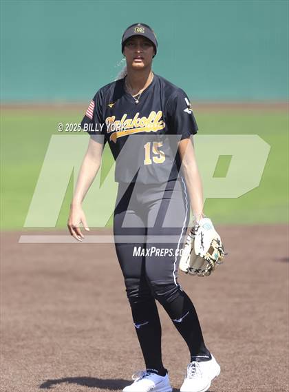 Thumbnail 3 in Winona vs Malakoff photogallery.
