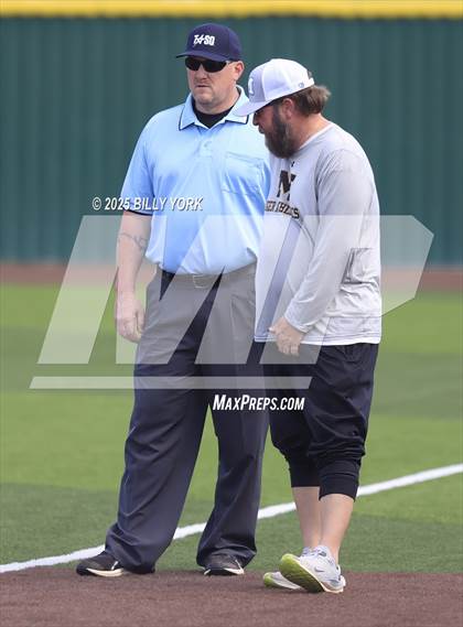 Thumbnail 2 in Winona vs Malakoff photogallery.