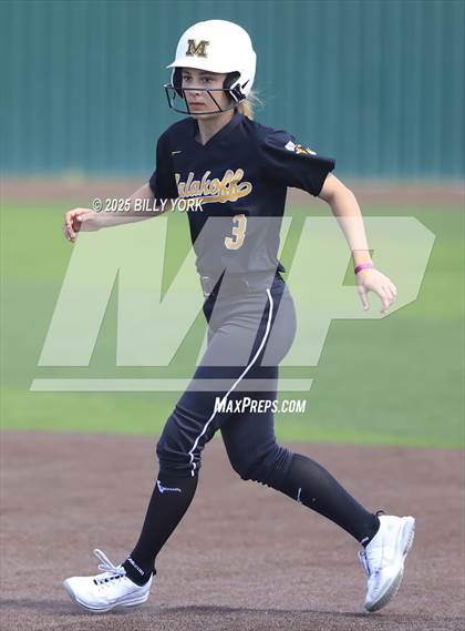 Thumbnail 1 in Winona vs Malakoff photogallery.