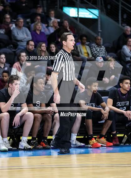 Thumbnail 3 in Chrisman vs. Park Hill South (MSHSAA Class 5 Sectional) photogallery.