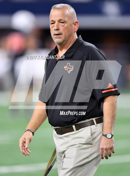 Thumbnail 3 in Mart vs. Refugio (UIL 2A Division 1 Final)  photogallery.