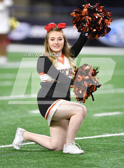Thumbnail 1 in Mart vs. Refugio (UIL 2A Division 1 Final)  photogallery.