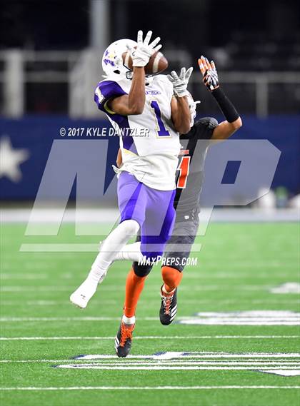 Thumbnail 2 in Mart vs. Refugio (UIL 2A Division 1 Final)  photogallery.