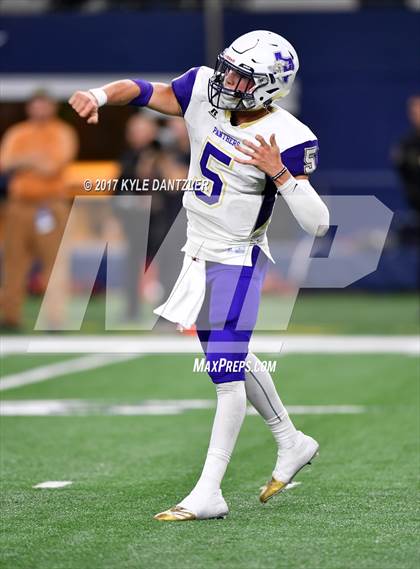 Thumbnail 3 in Mart vs. Refugio (UIL 2A Division 1 Final)  photogallery.