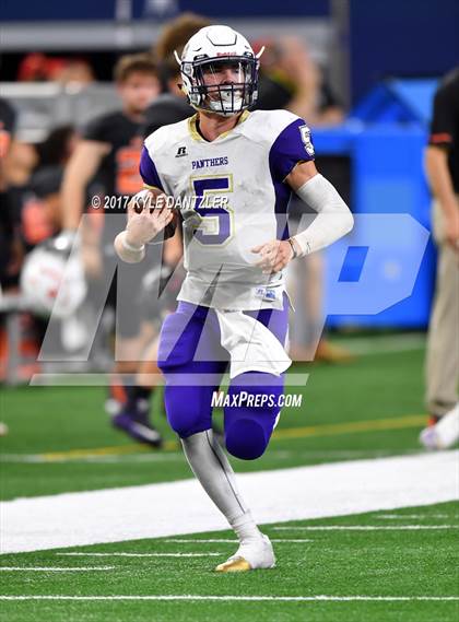 Thumbnail 1 in Mart vs. Refugio (UIL 2A Division 1 Final)  photogallery.