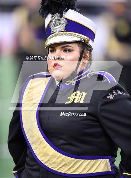 Thumbnail 1 in Mart vs. Refugio (UIL 2A Division 1 Final)  photogallery.