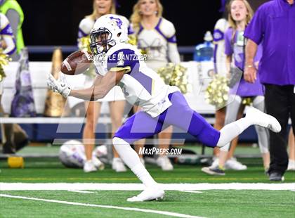 Thumbnail 2 in Mart vs. Refugio (UIL 2A Division 1 Final)  photogallery.