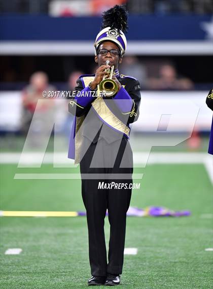 Thumbnail 1 in Mart vs. Refugio (UIL 2A Division 1 Final)  photogallery.