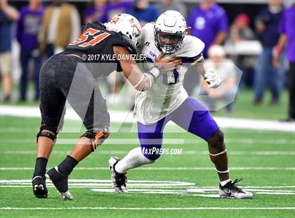 Thumbnail 3 in Mart vs. Refugio (UIL 2A Division 1 Final)  photogallery.