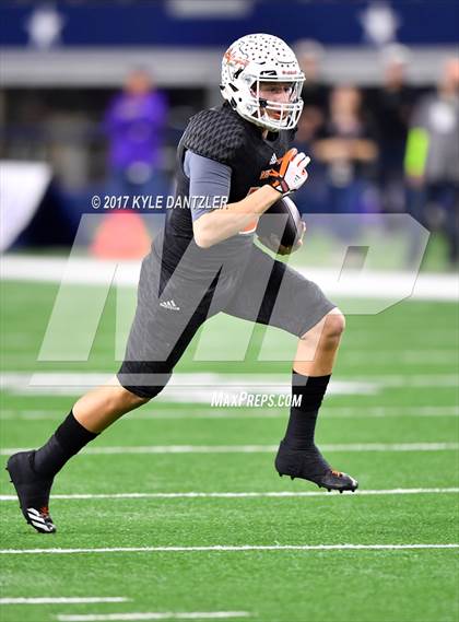Thumbnail 1 in Mart vs. Refugio (UIL 2A Division 1 Final)  photogallery.