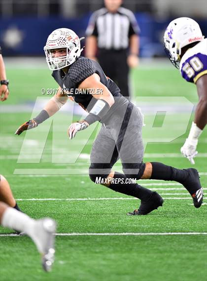 Thumbnail 3 in Mart vs. Refugio (UIL 2A Division 1 Final)  photogallery.