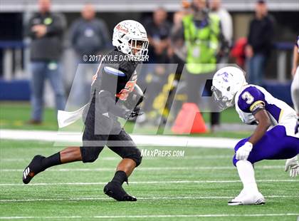 Thumbnail 1 in Mart vs. Refugio (UIL 2A Division 1 Final)  photogallery.