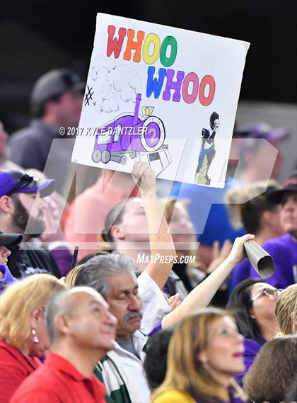 Thumbnail 3 in Mart vs. Refugio (UIL 2A Division 1 Final)  photogallery.