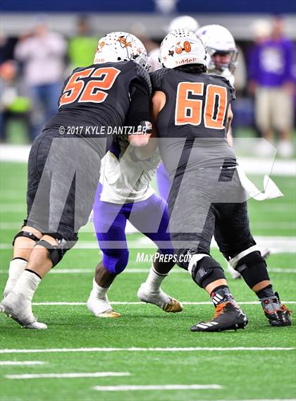 Thumbnail 1 in Mart vs. Refugio (UIL 2A Division 1 Final)  photogallery.