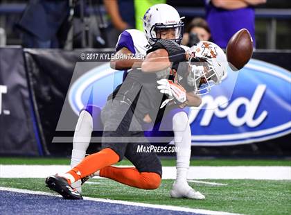 Thumbnail 1 in Mart vs. Refugio (UIL 2A Division 1 Final)  photogallery.