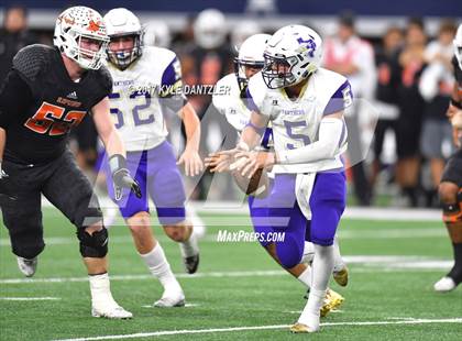 Thumbnail 2 in Mart vs. Refugio (UIL 2A Division 1 Final)  photogallery.