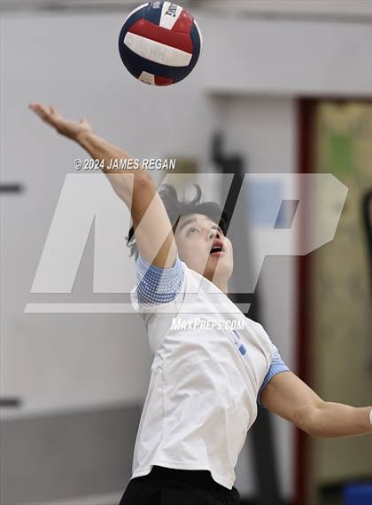 Thumbnail 1 in Mills @ Hillsdale photogallery.