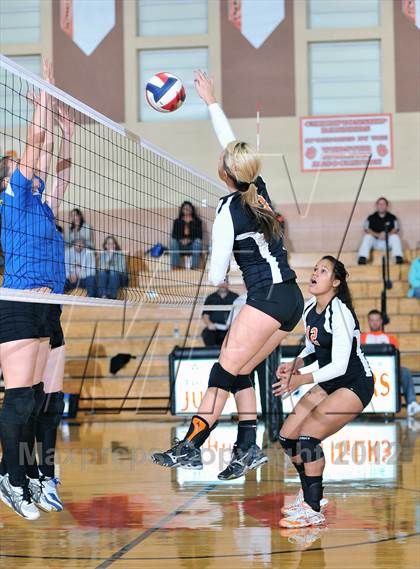 Thumbnail 3 in Shell Lake @ Webster (WIAA D3 Regionals)  photogallery.