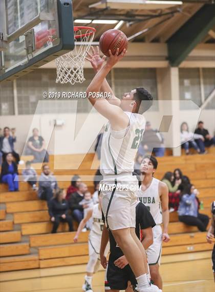Thumbnail 2 in Selma @ Dinuba (Andrew Bedoya Holiday Classic) photogallery.