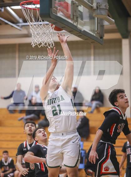 Thumbnail 1 in Selma @ Dinuba (Andrew Bedoya Holiday Classic) photogallery.