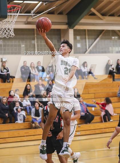 Thumbnail 2 in Selma @ Dinuba (Andrew Bedoya Holiday Classic) photogallery.
