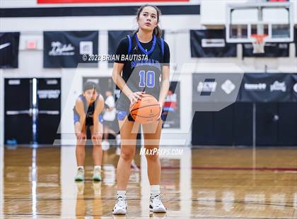 Thumbnail 1 in Damien vs Moanalua (Iolani Classic Honolulu - Day 3) photogallery.