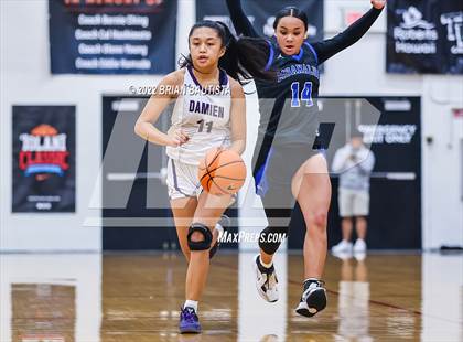 Thumbnail 1 in Damien vs Moanalua (Iolani Classic Honolulu - Day 3) photogallery.