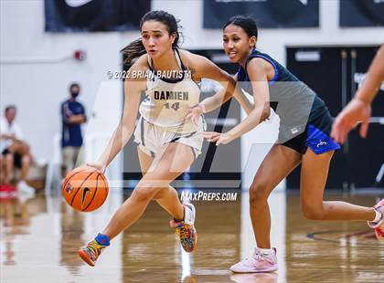 Thumbnail 2 in Damien vs Moanalua (Iolani Classic Honolulu - Day 3) photogallery.