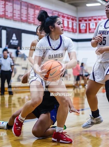 Thumbnail 1 in Damien vs Moanalua (Iolani Classic Honolulu - Day 3) photogallery.
