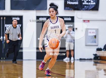 Thumbnail 2 in Damien vs Moanalua (Iolani Classic Honolulu - Day 3) photogallery.